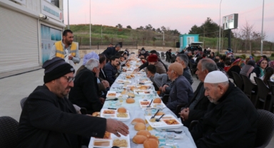 Haliliye'de ramazan bereketi iftar sofrasıyla yaşatılıyor