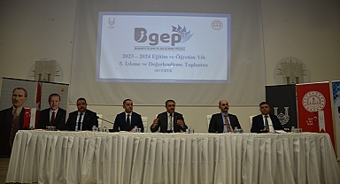 Şanlıurfa Valisi Şıldak, öğretmenlerle bir araya geldi