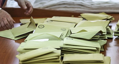 AK Parti'nin kaybettiği oylar hangi partilere gitti?