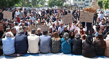 Birecik Belediye Başkanı Begit'e tepkiler sürüyor