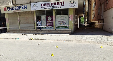 Birecik'te DEM Parti ilçe örgütü binasına silahlı saldırı