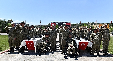 Şanlıurfa'da 36 engelli genç temsili askerlik yaptı