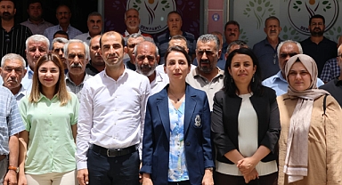 Hatimoğulları ve Bayındır DEM Parti Birecik ilçe örgütünü ziyaret etti