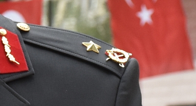 İnsan kaçakçılığı yapmakla suçlanan emekli tuğgeneral Şanlıurfa'da tutuklandı
