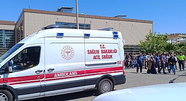 Şanlıurfa'da kontrolden çıkan araç duvara çarptı