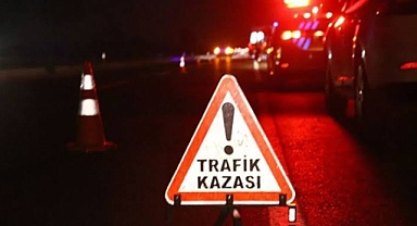 Siverek'te otomobil ile traktör çarpıştı: Yaralılar var