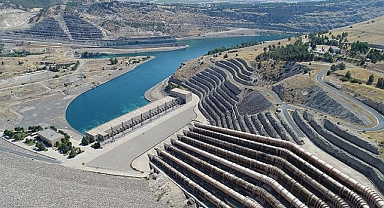 Ekonomiye katkısı dudak uçuklatan Atatürk Barajı 32 yaşında