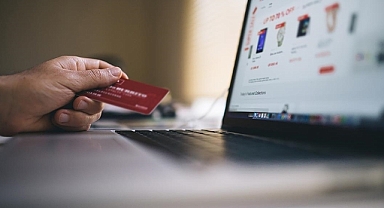 e-Ticarette yeni dönem: 1 yıl ertelendi