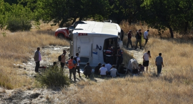 Yolcu otobüsü devrildi: Çok sayıda yaralı var