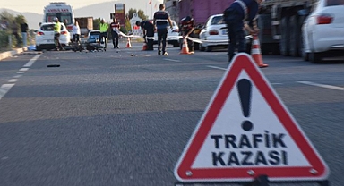 Şanlıurfa'da otobüs ile otomobil çarpıştı: Yaralılar var