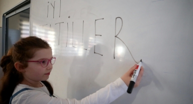 Okullarda yarıyıl tatili için 'karne zili' bugün çalacak