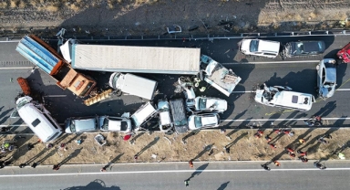 Trafik kazaları bir yılda 2 bin 713 can aldı