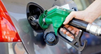 Akaryakıtta tabela değişti! Motorine indirim geldi
