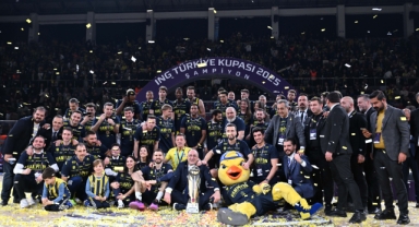 Fenerbahçe Beko, ING Türkiye Kupası'na kavuştu