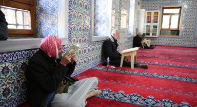 Şanlıurfa'da kutsal mekanlar ramazana hazır
