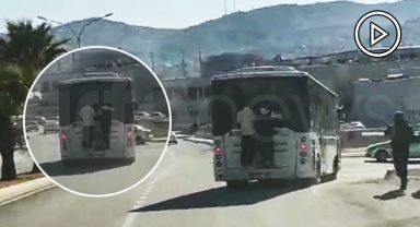 Şanlıurfa'da çocukların otobüsle tehlikeli yolculuğu kamerada