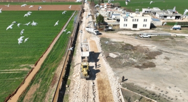 Şanlıurfa'da 50 mahalleyi kapsayan 17 km'lik grup yolunda çalışmalar sürüyor