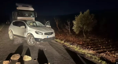 Şanlıurfa'da belediye meclis üyesinin aracına silahlı saldırı