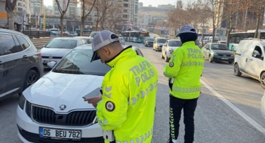 Şanlıurfa'da trafikte makas atan iki sürücüye para cezası