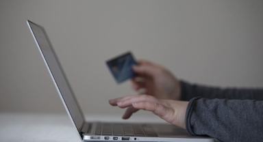 Tüketicilerin ayıplı ürün, online alışveriş ve abonelik şikayetleri yükselişte
