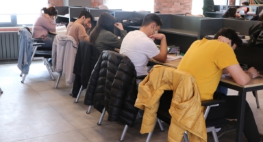 Haliliye Belediyesi Kütüphanelerinde gençler geleceğe hazırlanıyor