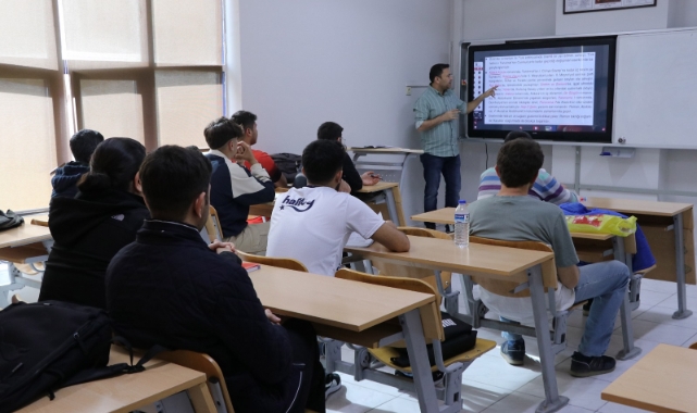 Haliliye Belediyesi&#039;nden öğrencilere tam destek