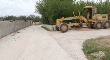 Haliliye'de kırsal mahallelerdeki üst yapı çalışmaları devam ediyor