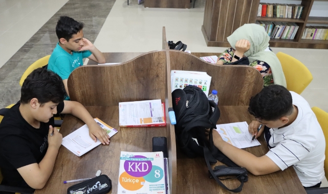 Karaköprü Belediyesi&#039;nden eğitime destek