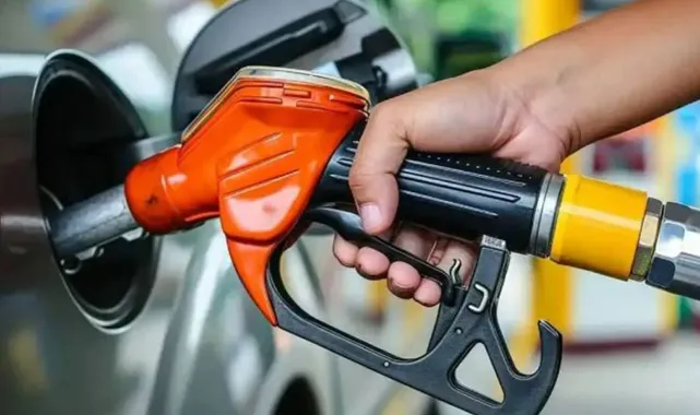 Otogaza indirim pompaya yansıdı