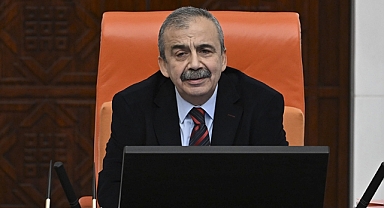 Sırrı Süreyya Önder hayatını kaybetti