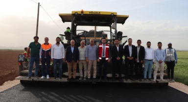 Sultantepe Mahallesi'nde sıcak asfalt serimi başladı