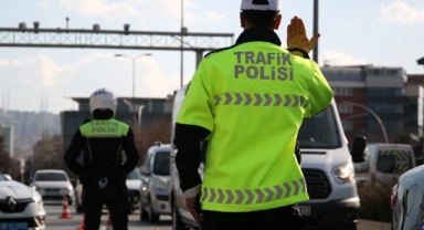 Trafikte kurallara uymayanlara yeni cezalar yolda