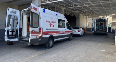 Şanlıurfa'da iki otomobil çarpıştı: 7 yaralı