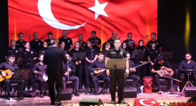 Şanlıurfa'da polis konser verdi