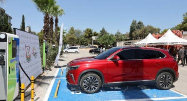 Şanlıurfa'da elektrikli araç şarj istasyonları kuruldu