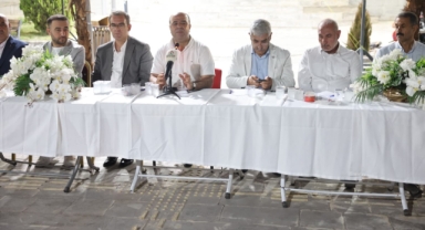 Başkan Nihat Çiftçi Atakent'te vatandaşlarla buluştu