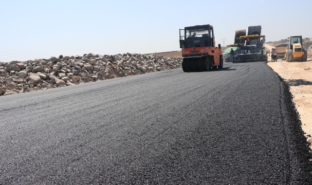 Büyükşehir, Viranşehir’de alt ve üst yapı yatırımlarını sürdürüyor