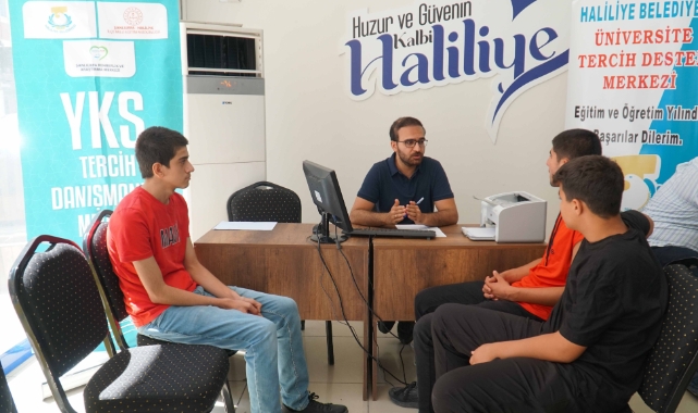 Haliliye Belediyesi, Tercih Danışmanlık Merkezi ile gençlerin yanında