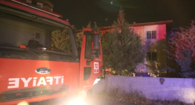 Şanlıurfa'da apartmanda çıkan yangın söndürüldü