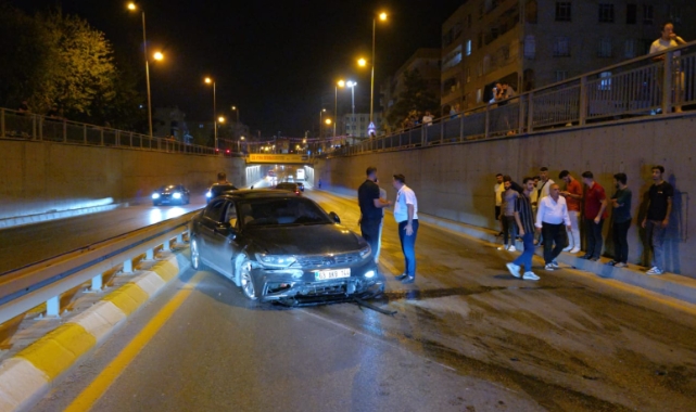 Şanlıurfa&#039;da yolcu otobüsü ile otomobil çarpıştı: 1 yaralı