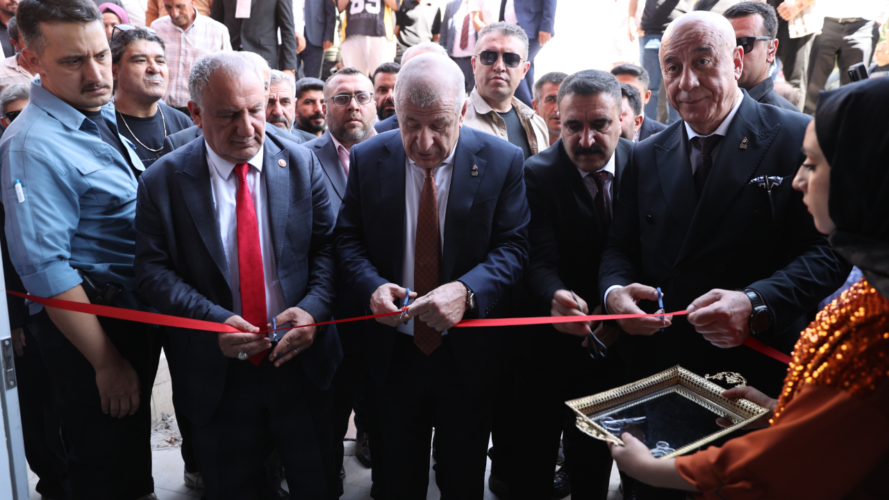 Ümit Özdağ, Şanlıurfa&#039;da temaslarda bulundu