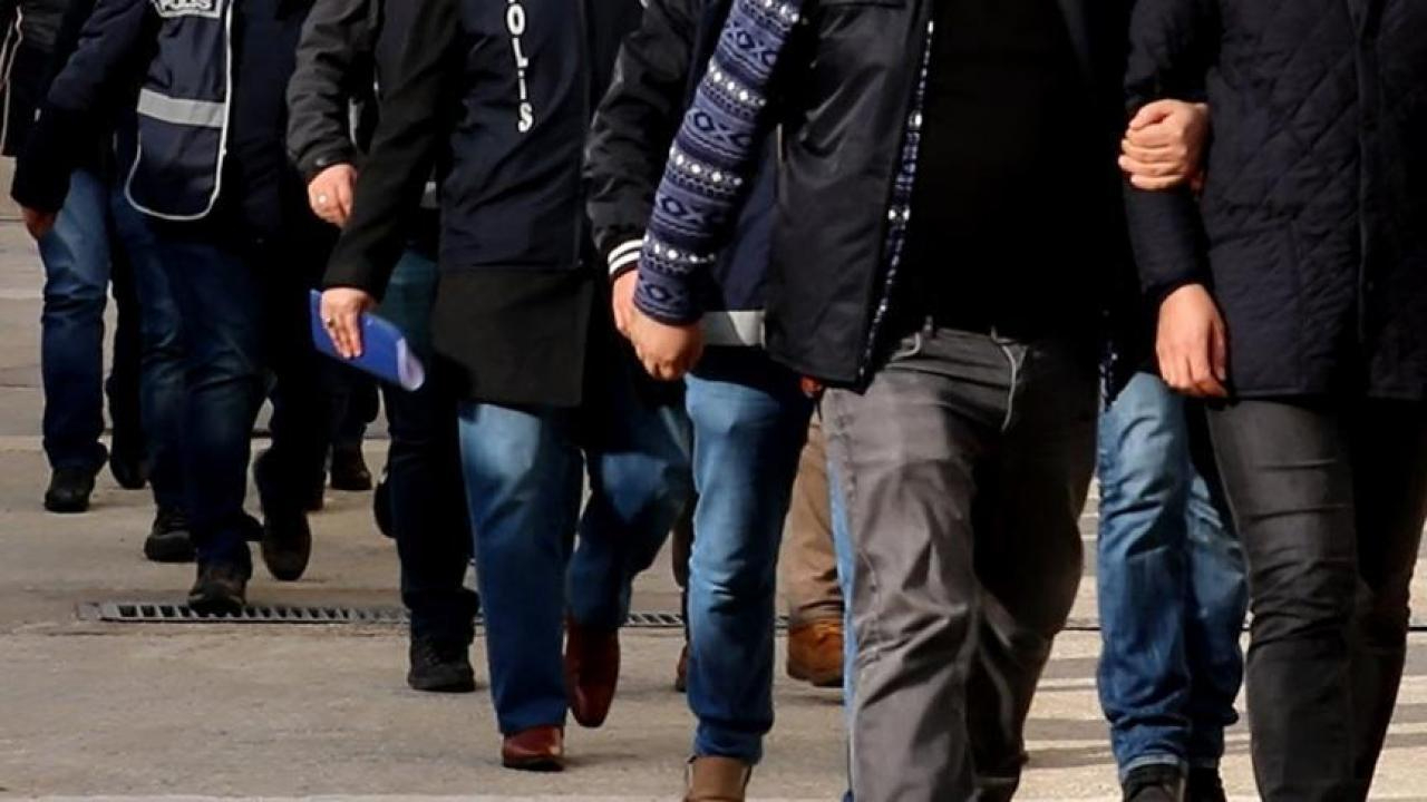 Şanlıurfa'da silah kaçakçılığı operasyonu: 2 gözaltı