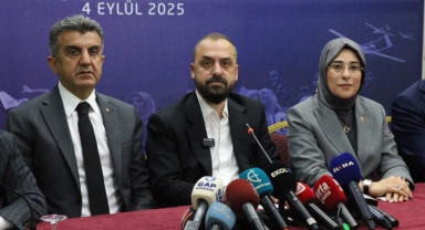 AK Parti Genel Başkan Yardımcısı Acar, Şanlıurfa'da Türkiye Yüzyılı Buluşmaları'nda konuştu