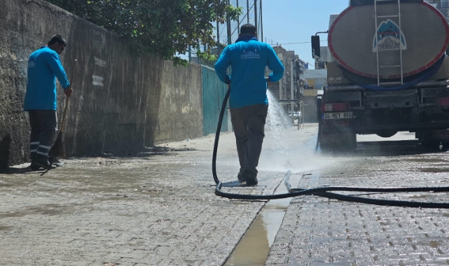 Eyyübiye’de temizlik çalışmaları sürüyor