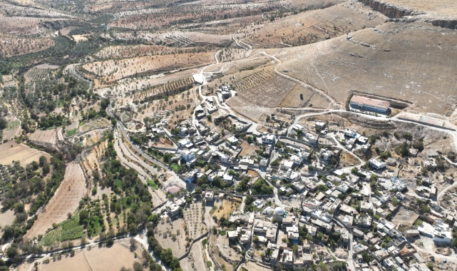 Halfeti kırsalındaki 11 kilometrelik grup yolu yenilendi