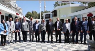 Vali Hasan Şıldak’tan Lezzetler Sokağı’na ziyaret