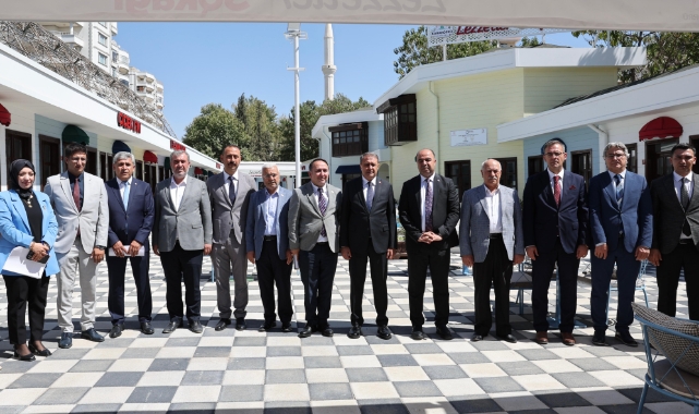 Vali Hasan Şıldak’tan Lezzetler Sokağı’na ziyaret