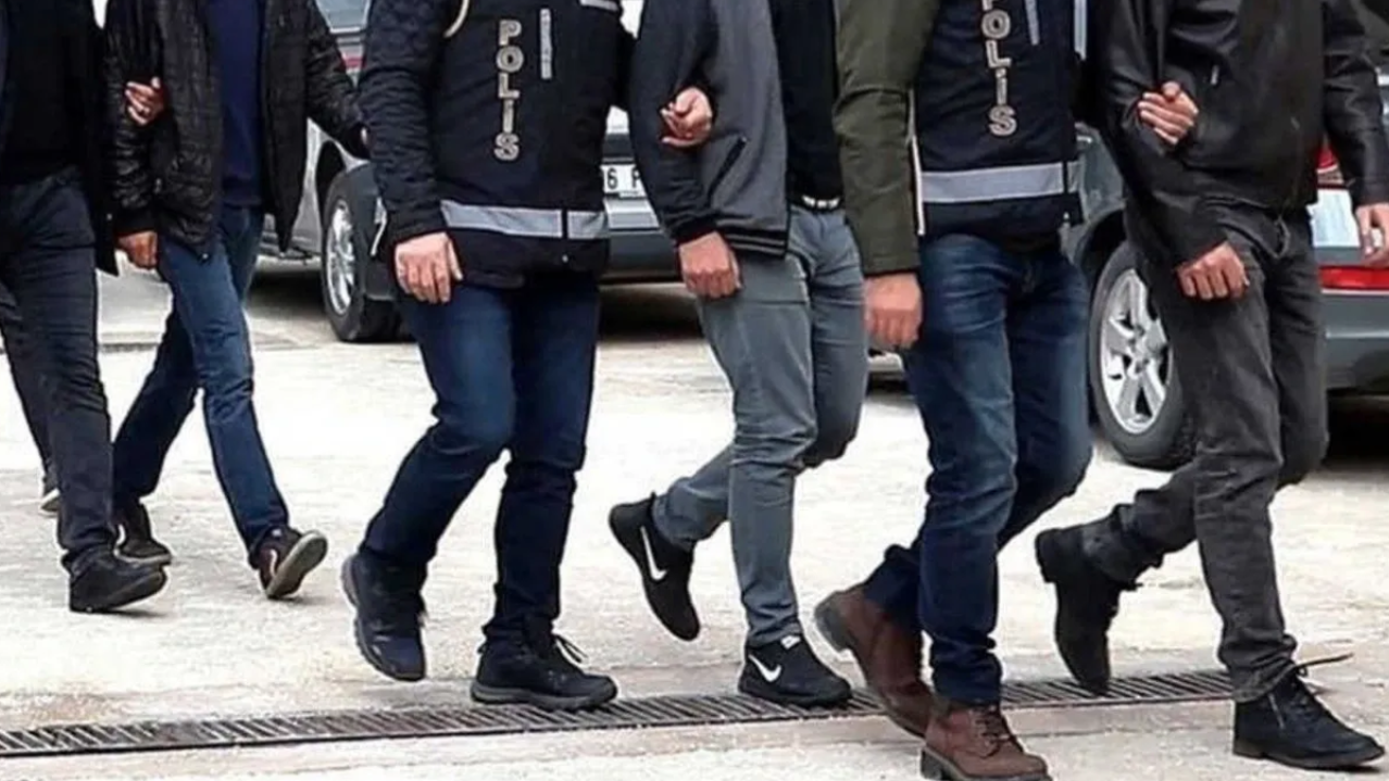 Şanlıurfa merkezli dolandırıcılık operasyonu: 5 tutuklama