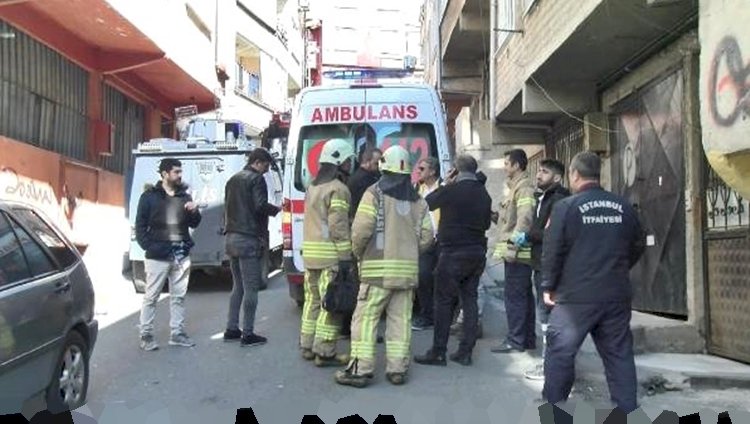 Kocasını Bıçaklayan Kadın Polisten Yardım İstedi