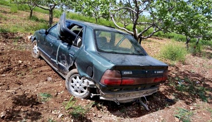 Polis Memurunun Kullandığı Araç Kontrolden Çıktı 7 Yaralı 